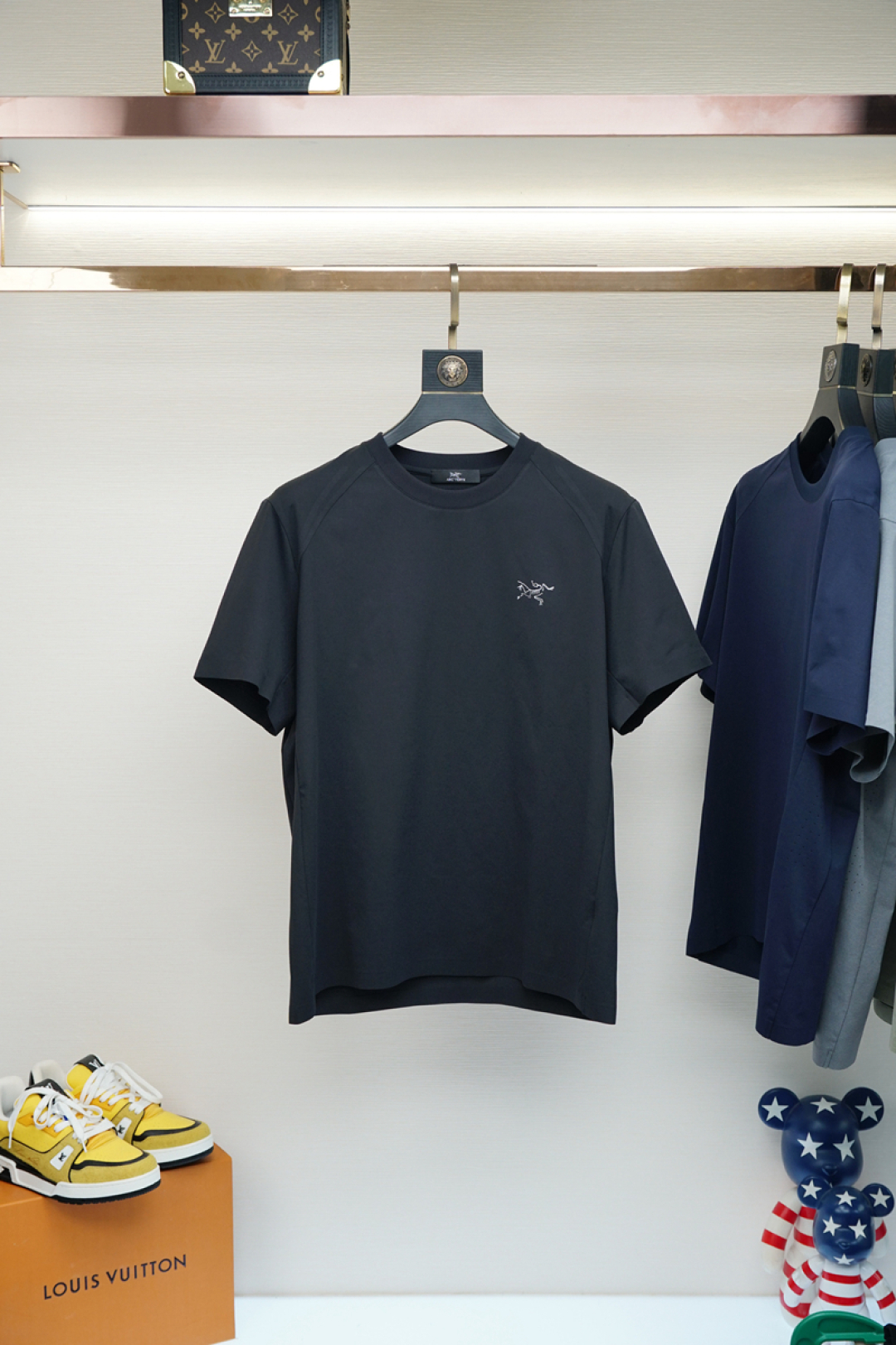 アークテリクス2025春夏 プレミアムコットン ロゴ刺繍半袖Tシャツ｜刺繍Tシャツを日常着として選ぶ